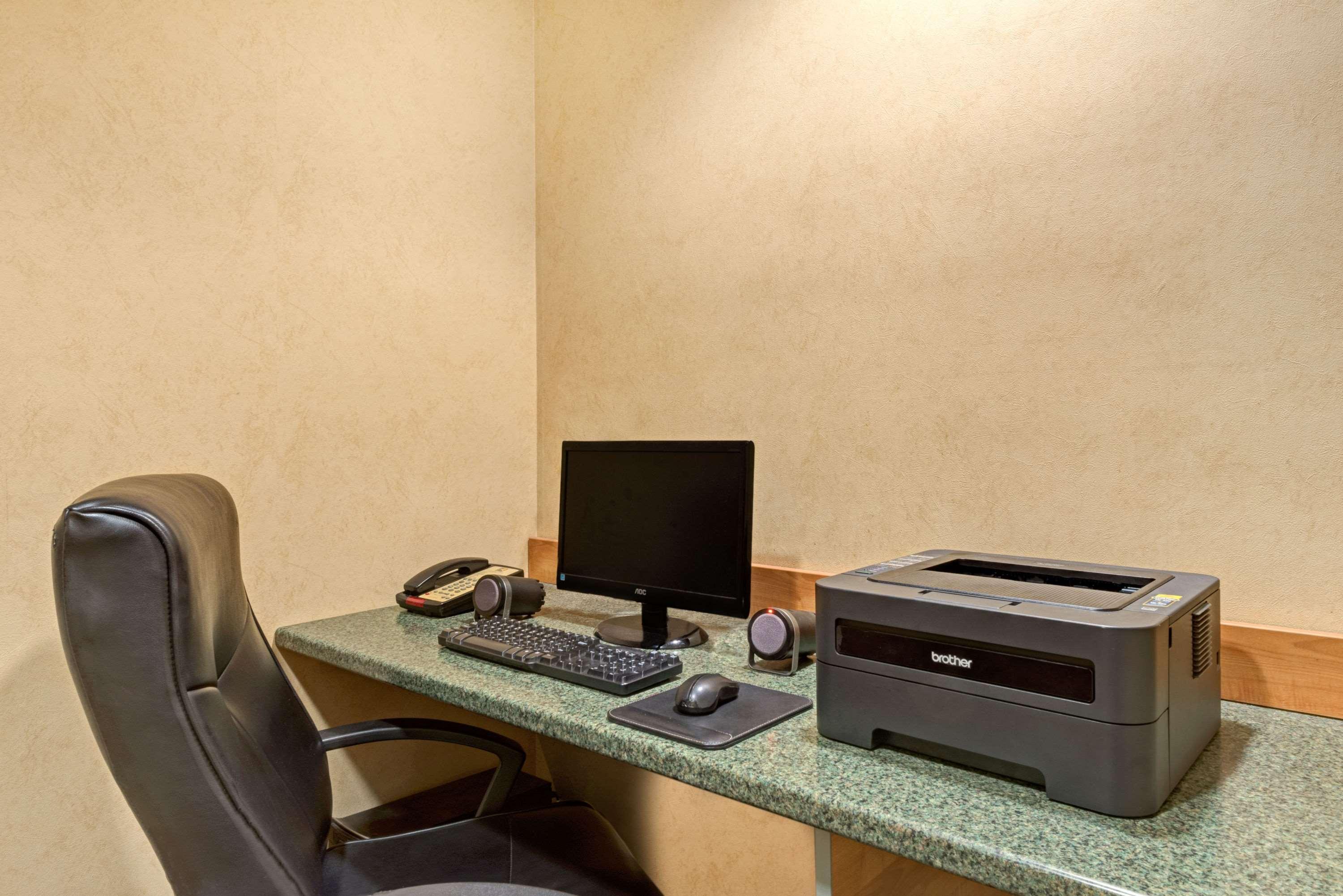 York Microtel Inn & Suites By Wyndham Ngoại thất bức ảnh