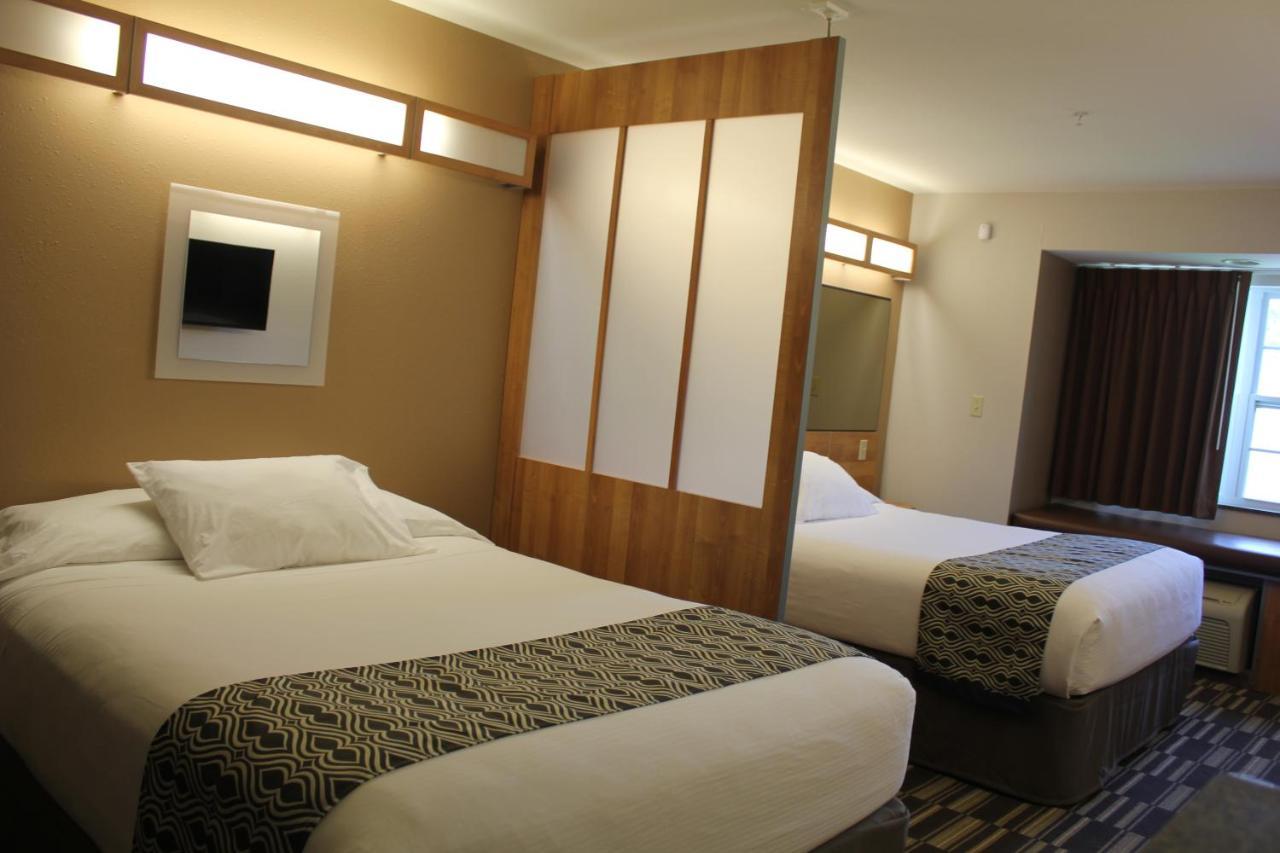 York Microtel Inn & Suites By Wyndham Ngoại thất bức ảnh
